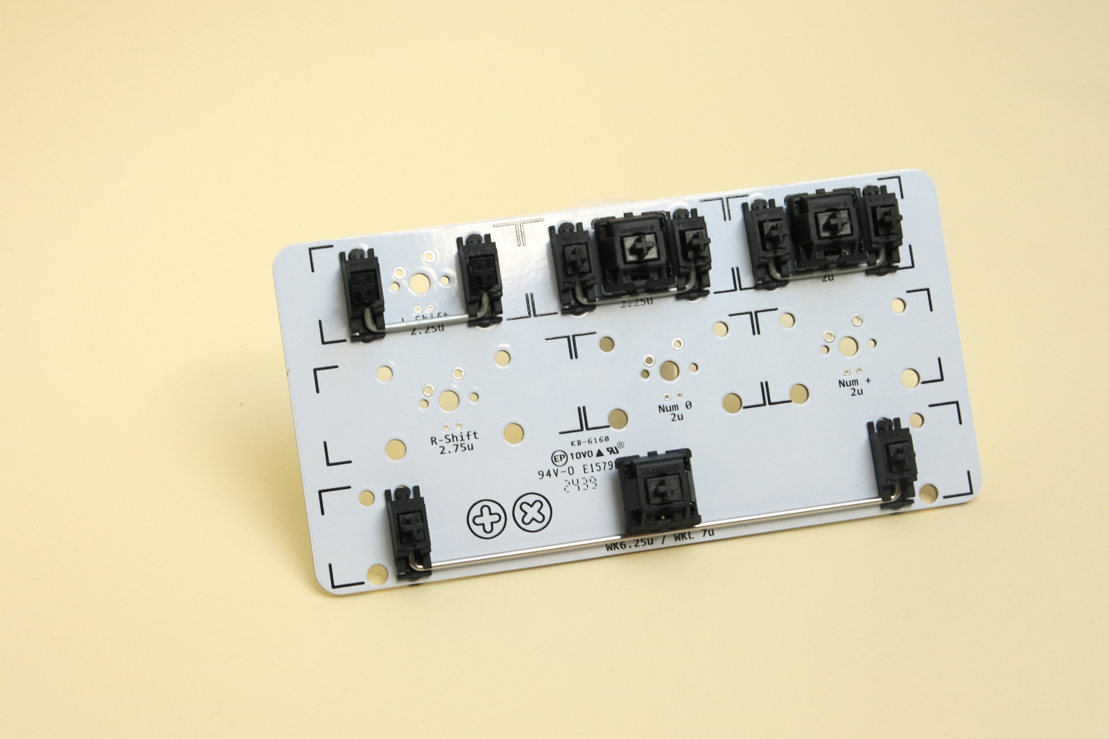 Clip in Cherry Stabilizers